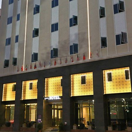 Best In City Hotel Busan Esterno foto