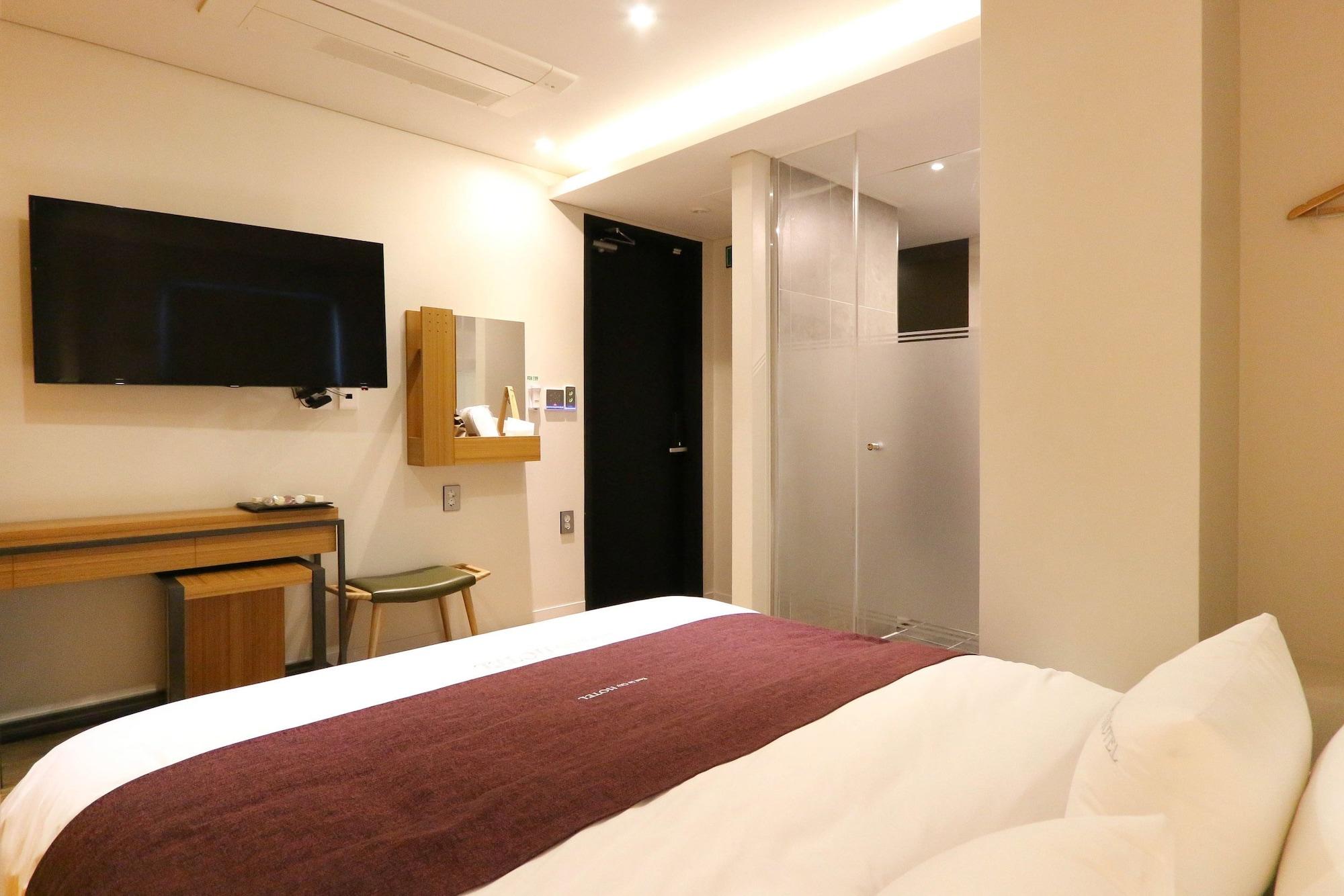 Best In City Hotel Busan Esterno foto