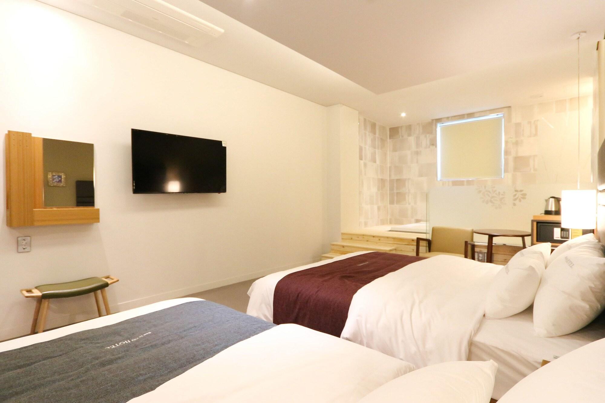 Best In City Hotel Busan Esterno foto