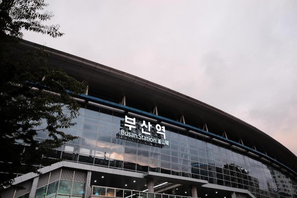 Best In City Hotel Busan Esterno foto